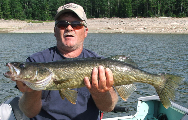 Ontario Walleye Fishing