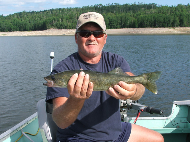 Ontario Walleye Fishing
